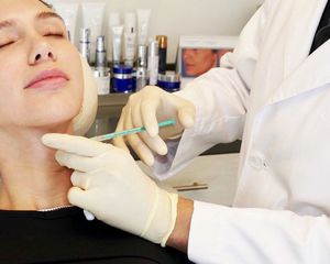Tanya Akim getting neck Botox