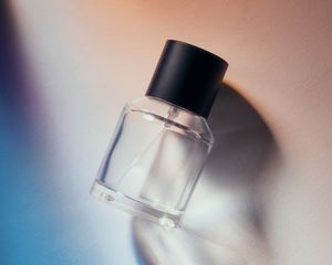 Close up of a fragrance bottle
